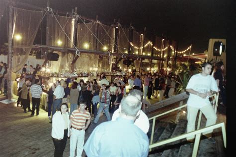 discoteca torrejón de ardoz años 90|La jungla de los porteros de discoteca en los años 90, entre。